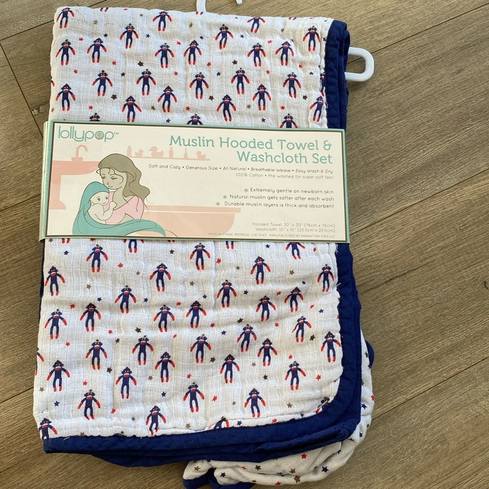 LOLLYPOP muslin hooded towel & washcloth set cotton baby sock monkey star NWT